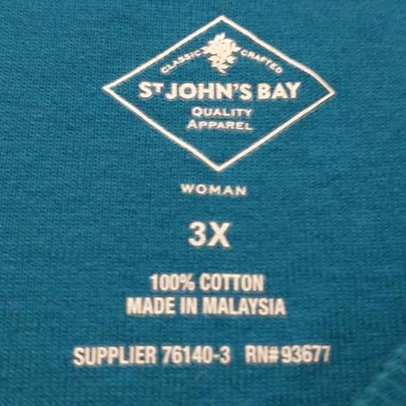 🎈3/$12 St John's Bay top! - Picture 2 of 3
